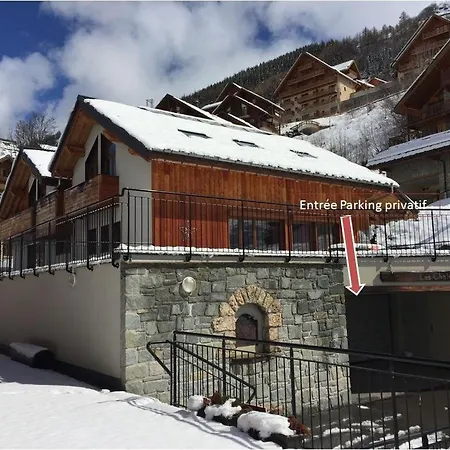 Les Chalets D'adrien 5 *